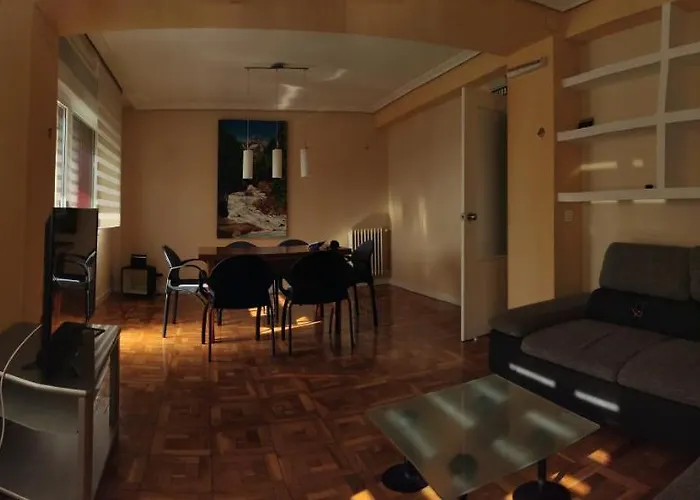 Aca Y Alla Apartamento Alfonso El Batallador